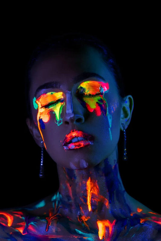 Fluo Girl 10 - Tablou Fluorescent Elegant