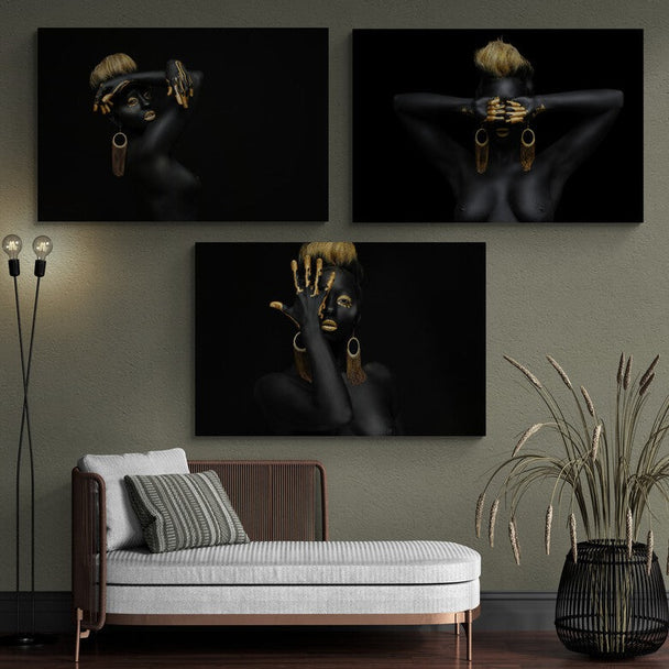 Trio femeie africana pictata cu auriu