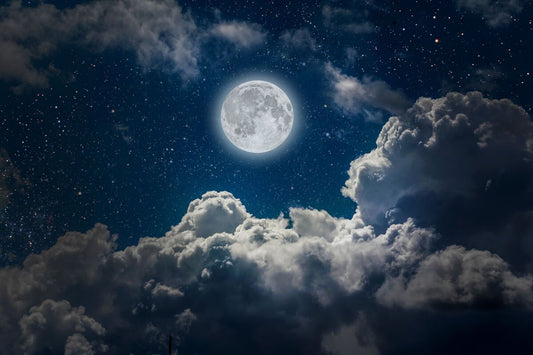 Luna-ntre nori