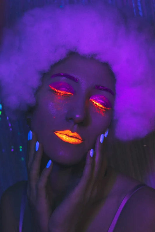 Fluo Girl 5 - Tablou Fluorescent Elegant