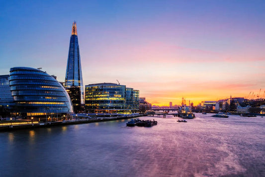 Tablou Canvas - Eleganta Seara in Londra