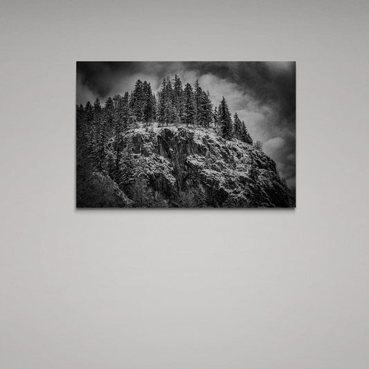 Tablou Canvas romanesc - On the edge - Cameradevis.ro Cameradevis.ro